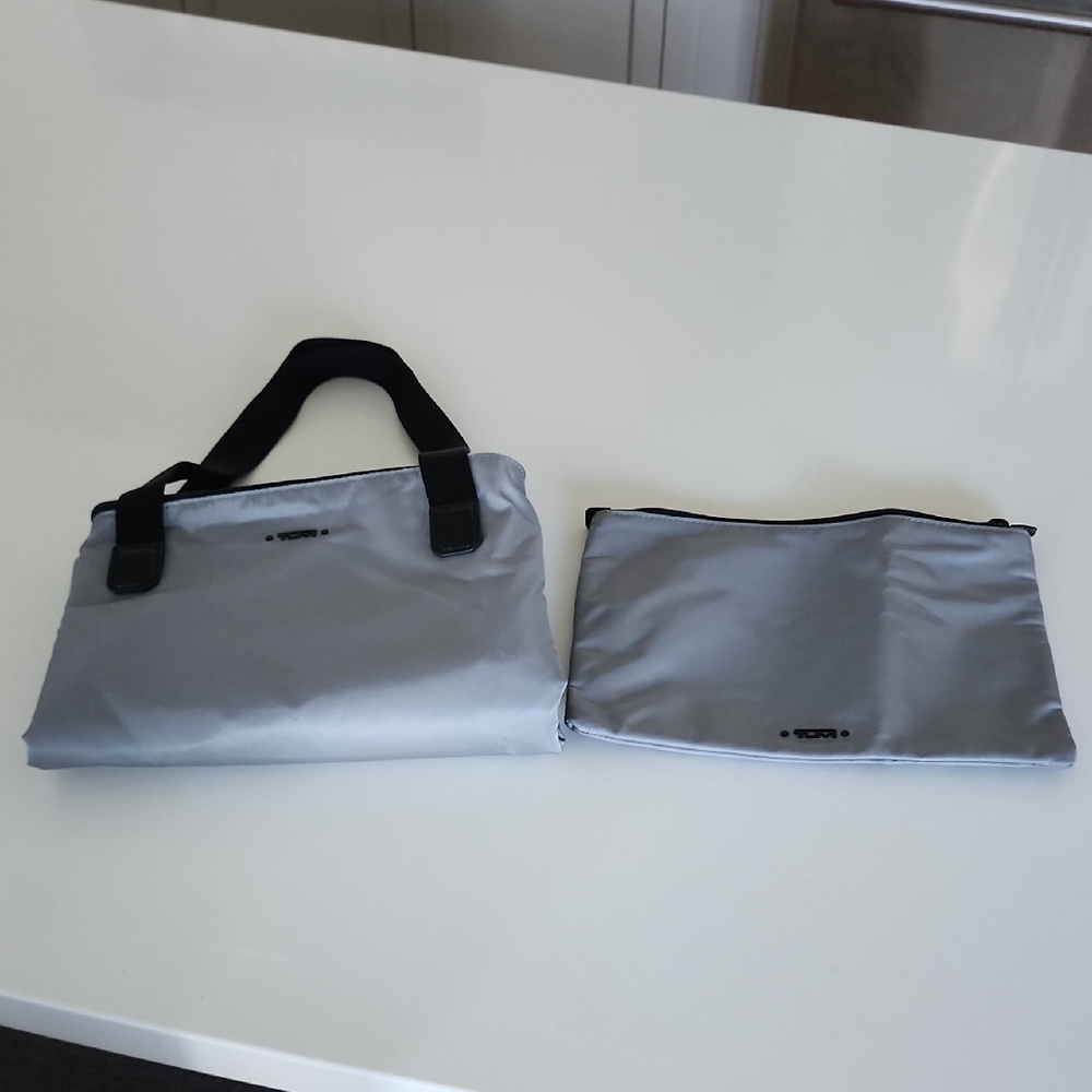 Tumi Just In Case Travel Tote - Picture 2 of 14